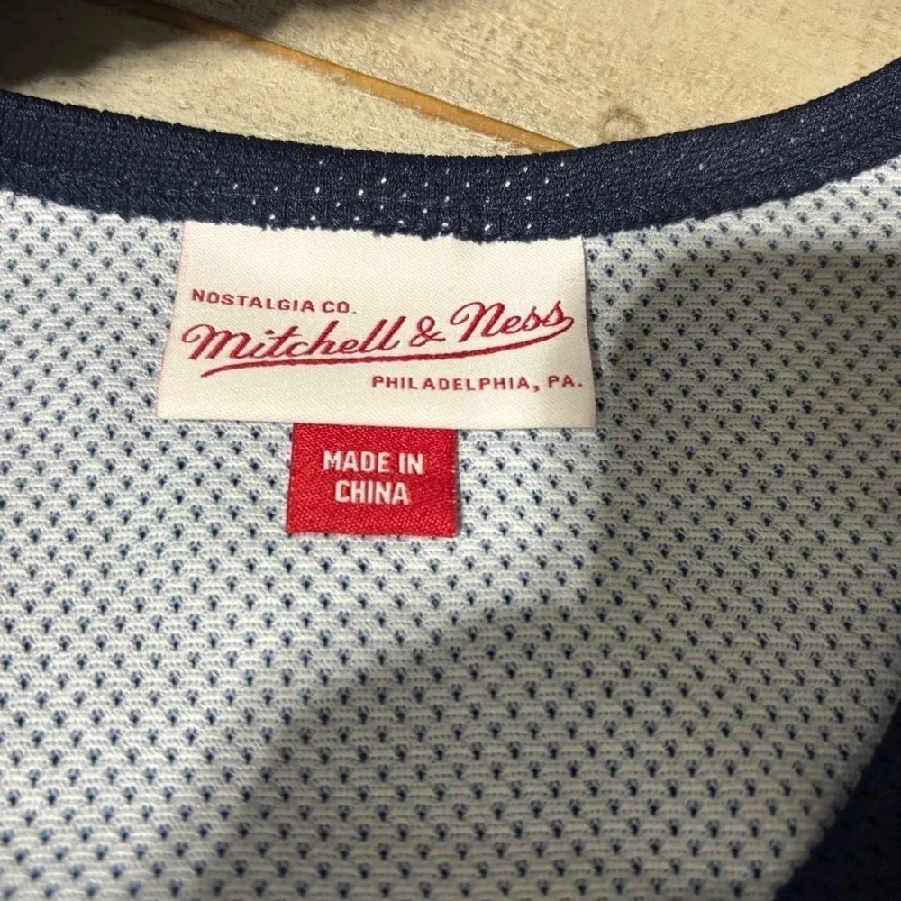 Mitchell & Ness SLAM Magazine Kenyon Martin #6 Tank Top- Large - Picture 7 of 7